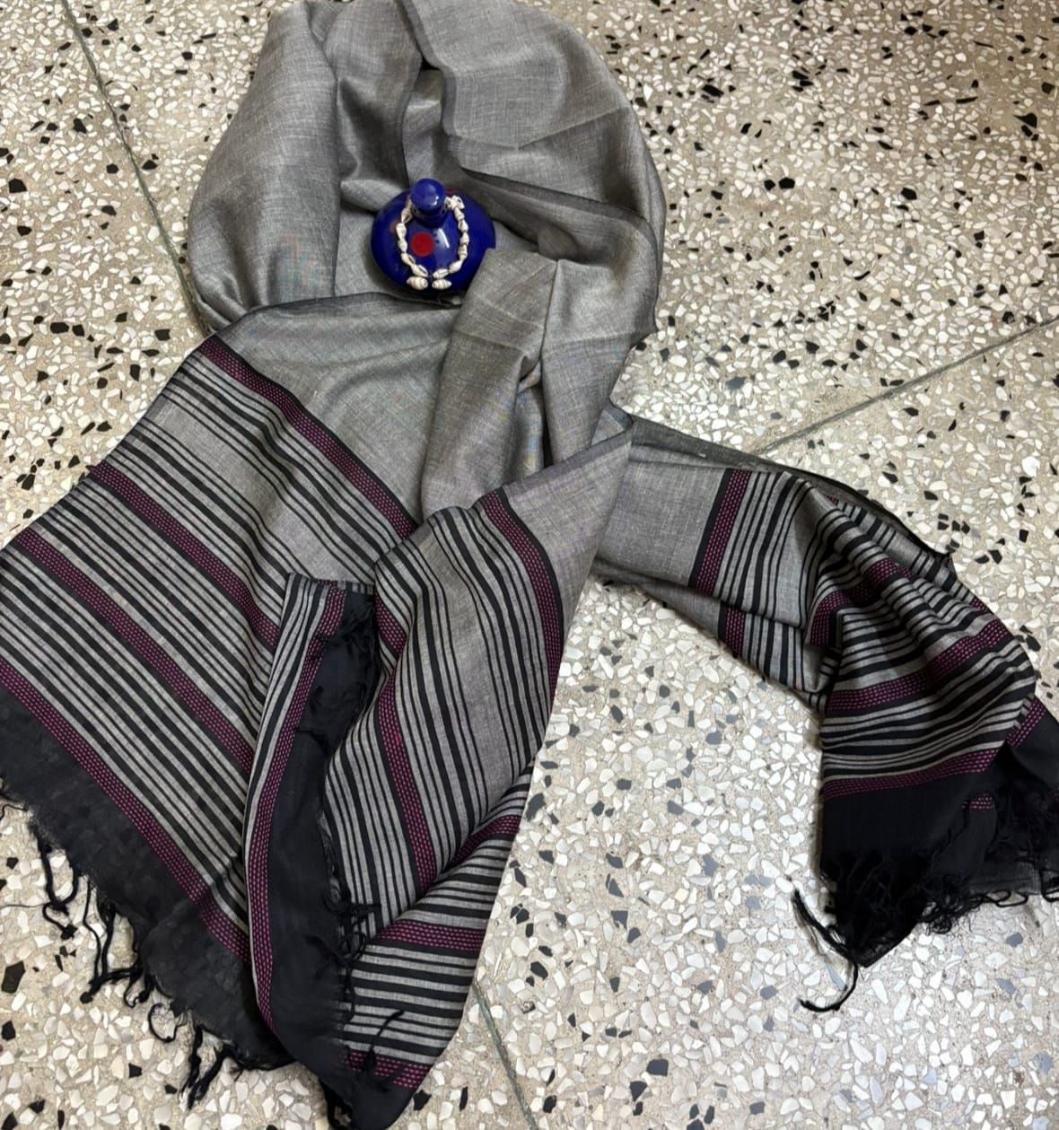 Merserised cotton scarf with patia weave
